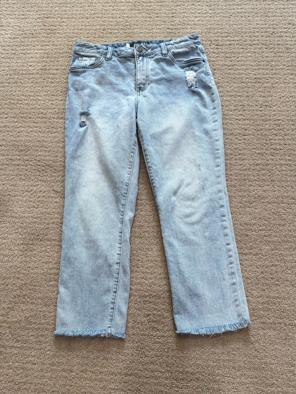 Kut from the Kloth Light Blue Cropped Straight Jeans